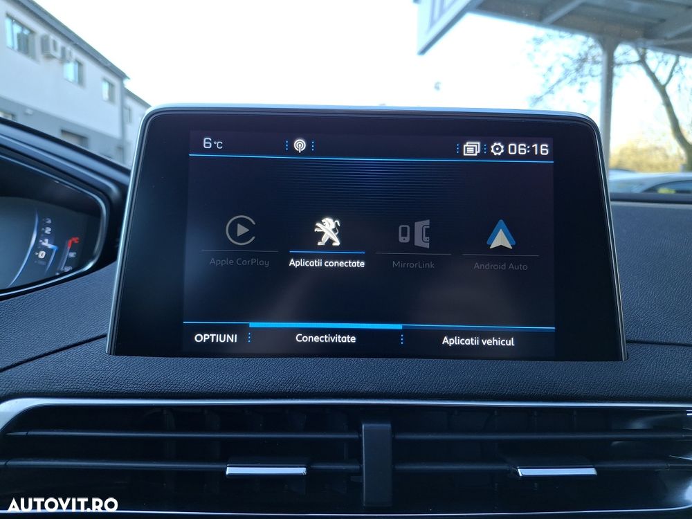 Peugeot 3008 PureTech 130 Stop & Start GPF EAT8 Allure - 23