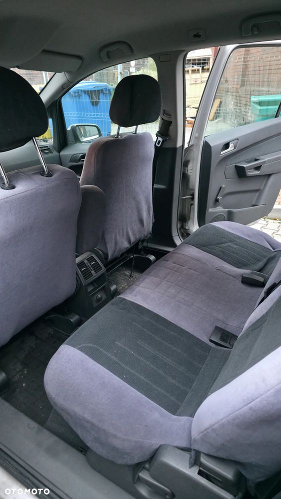 Opel Zafira 1.8 - 9