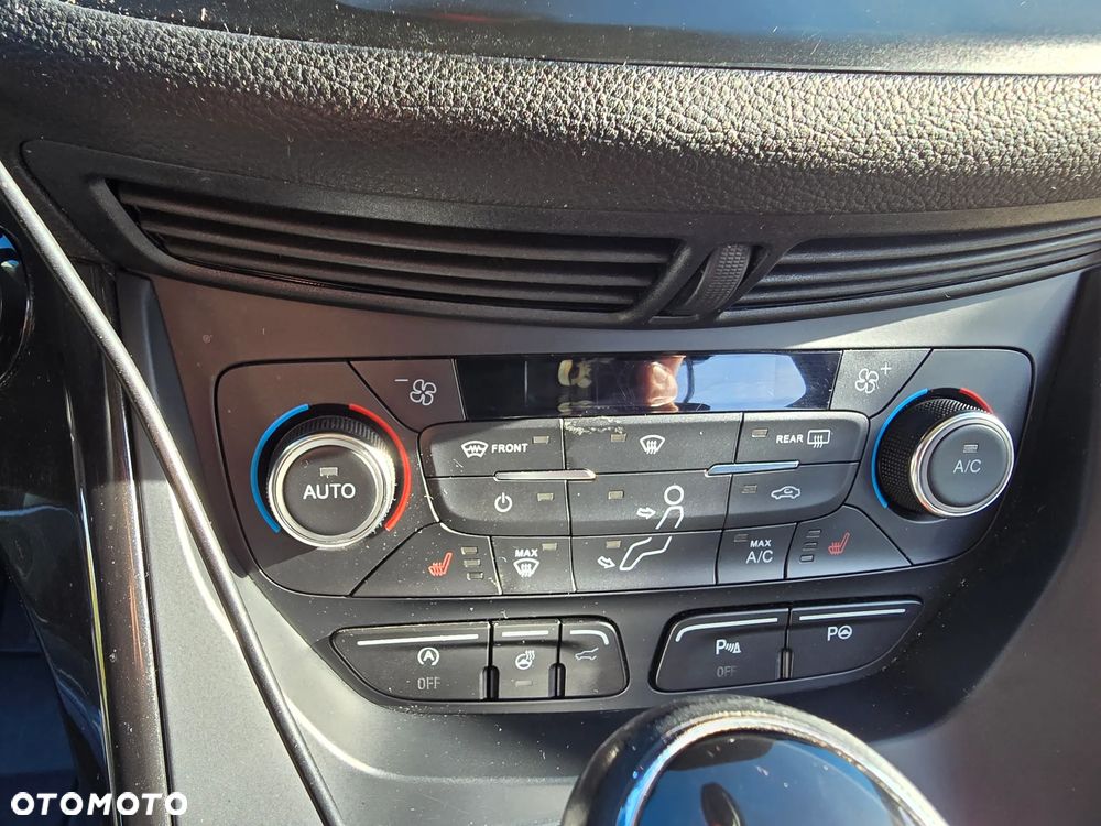 Ford Kuga 2.0 TDCi AWD Titanium - 5