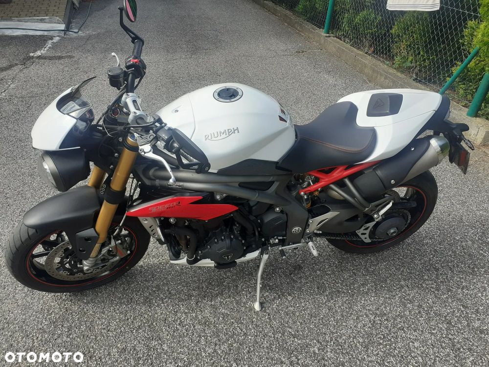 Triumph Speed Triple - 3