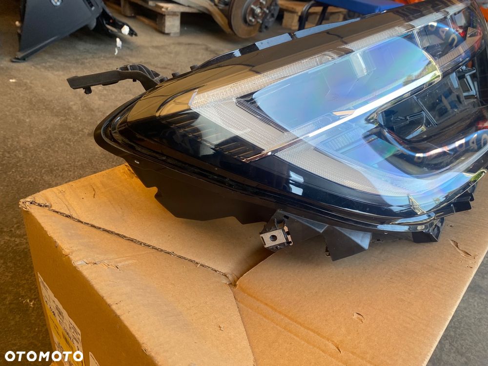 RENAULT AUSTRAL 2024r  Kompletna LAMPA PRZEDNIA PRAWA REFLEKTOR PRAWY PRZÓD FULL LED  LEDOWY  EUROPA FULLLED 260104410R Wwa - 10