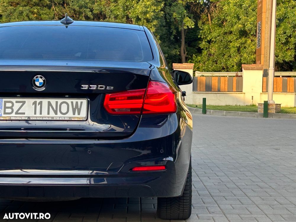 BMW Seria 3 330e iPerformance AT Luxury Line - 16