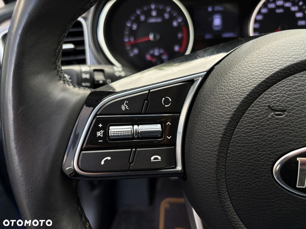 Kia Ceed 1.4 T-GDI L - 23