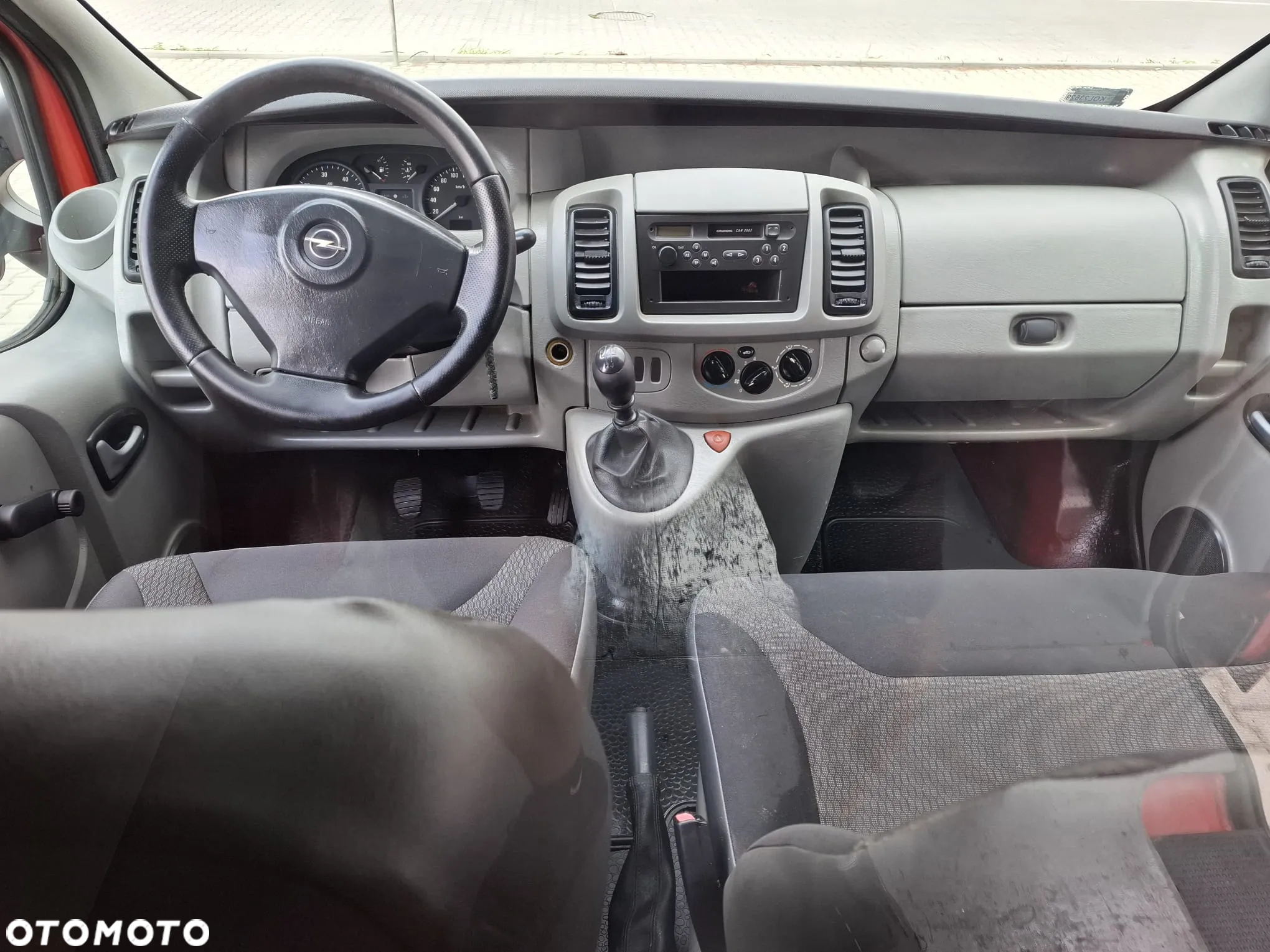 Opel Vivaro - 6