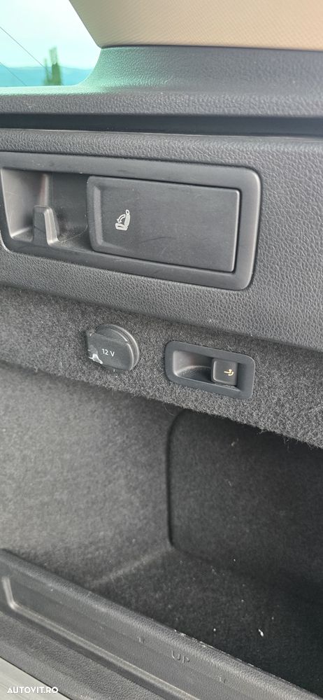 Volkswagen Passat 2.0 TDI DSG 4Motion Highline - 11