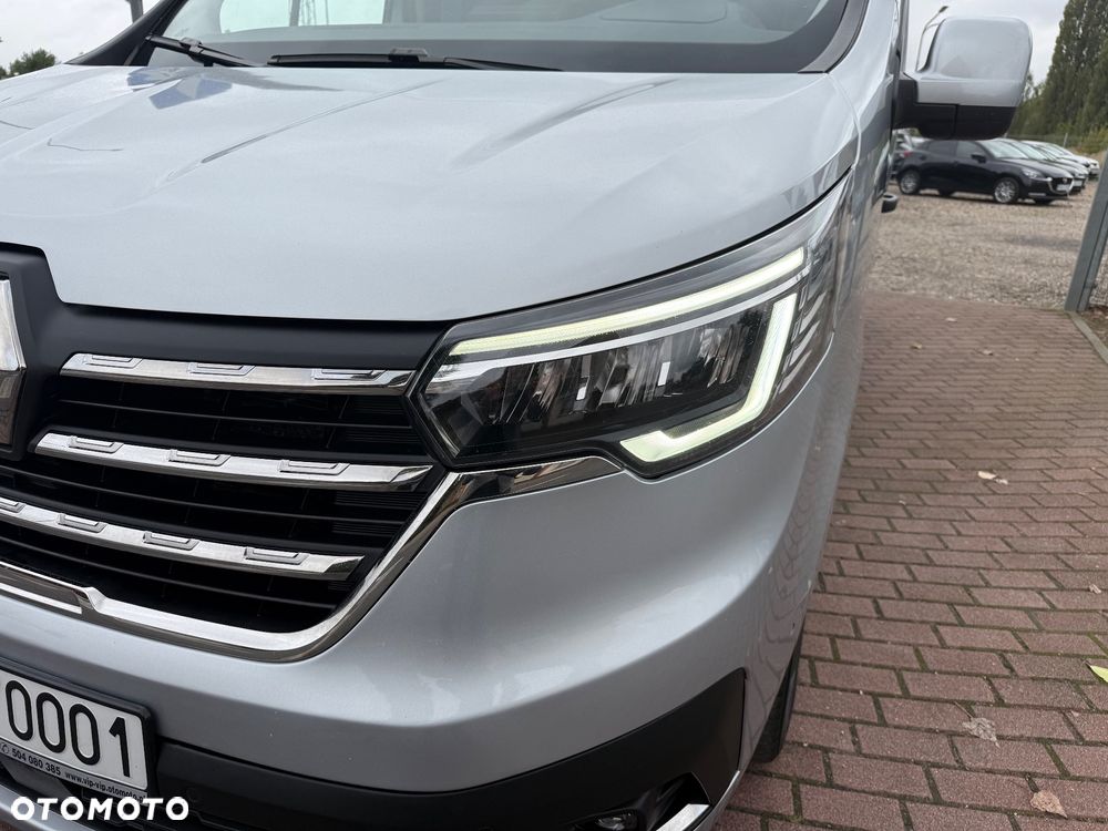 Renault Trafic Grand 2.0 dCi EDC - 30