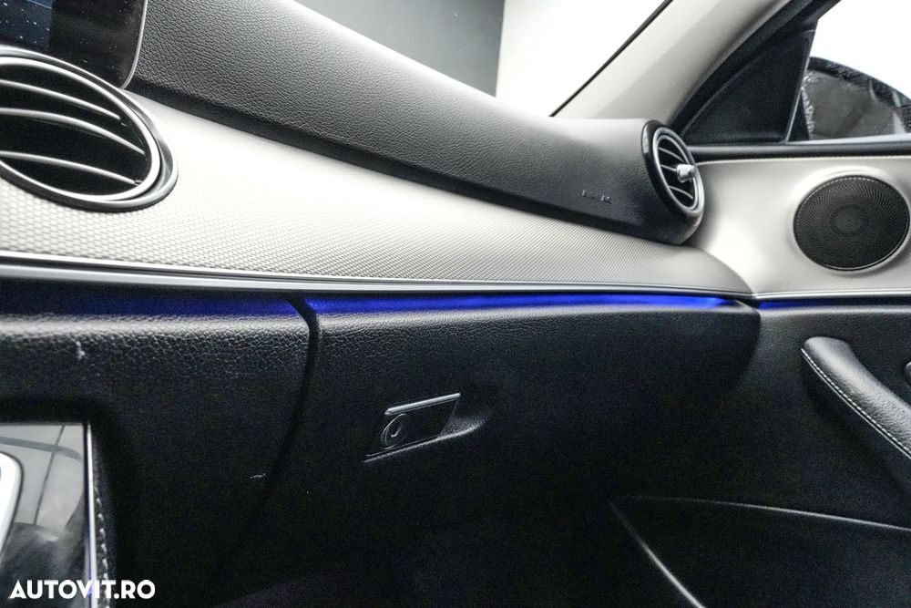 Mercedes-Benz E 200 d Aut. - 24