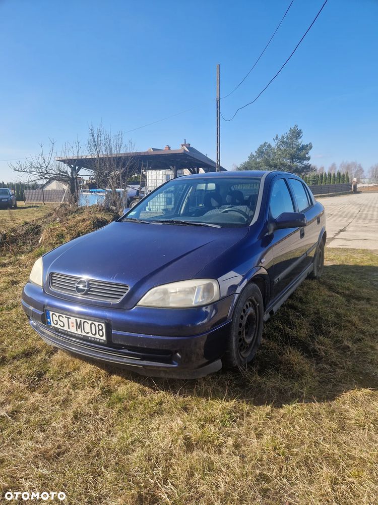 Opel Astra 2.0 DTI - 1