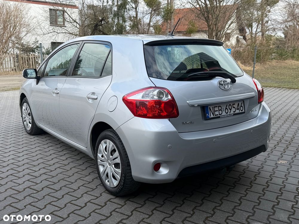 Toyota Auris 1.33 VVT-i Life - 5