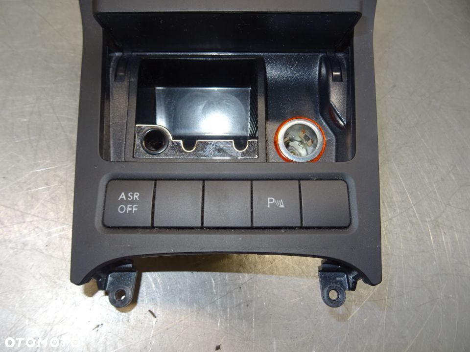 VW GOLF VI 08-16 1.2TSI POPIELNICZKA SCHOWEK 5K0857961 - 3