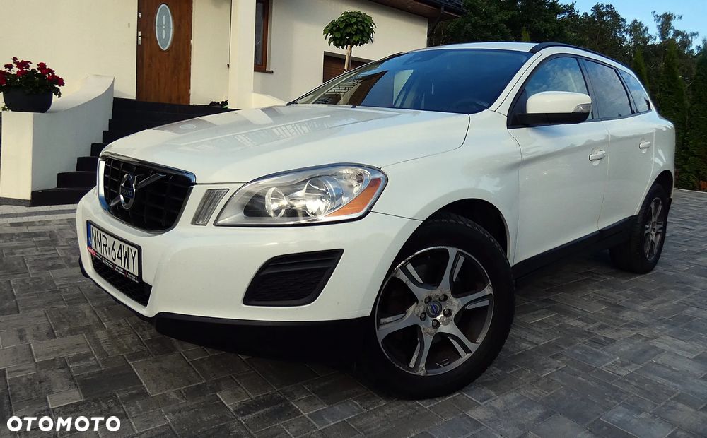 Volvo XC 60 2.4D AWD Momentum - 18