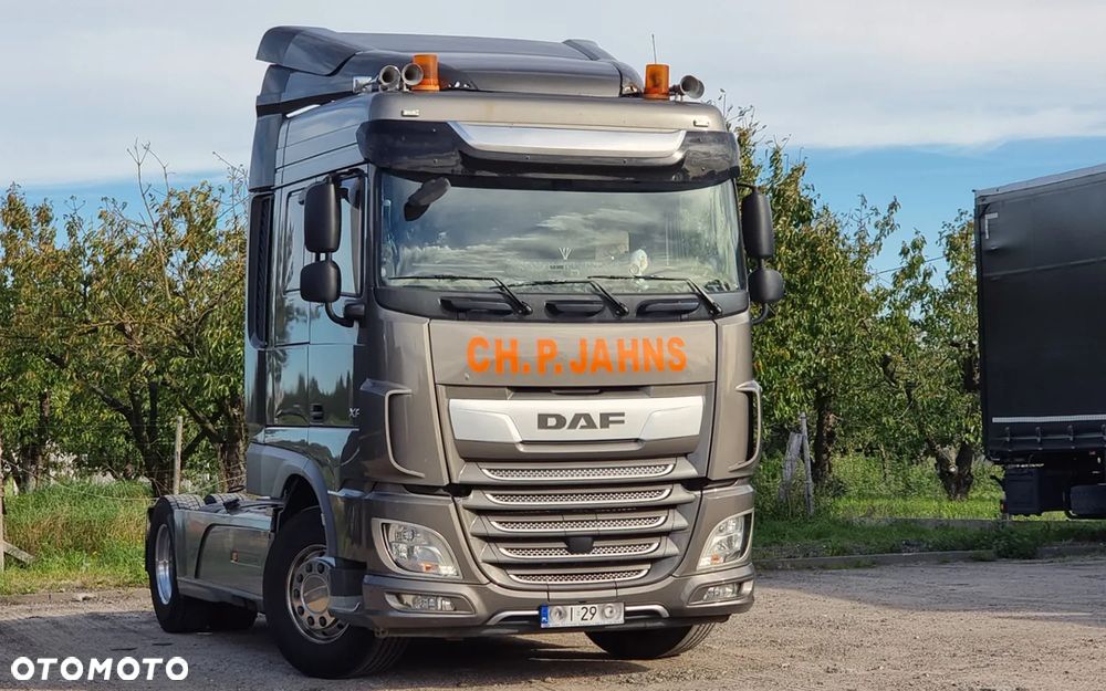 DAF XF 106