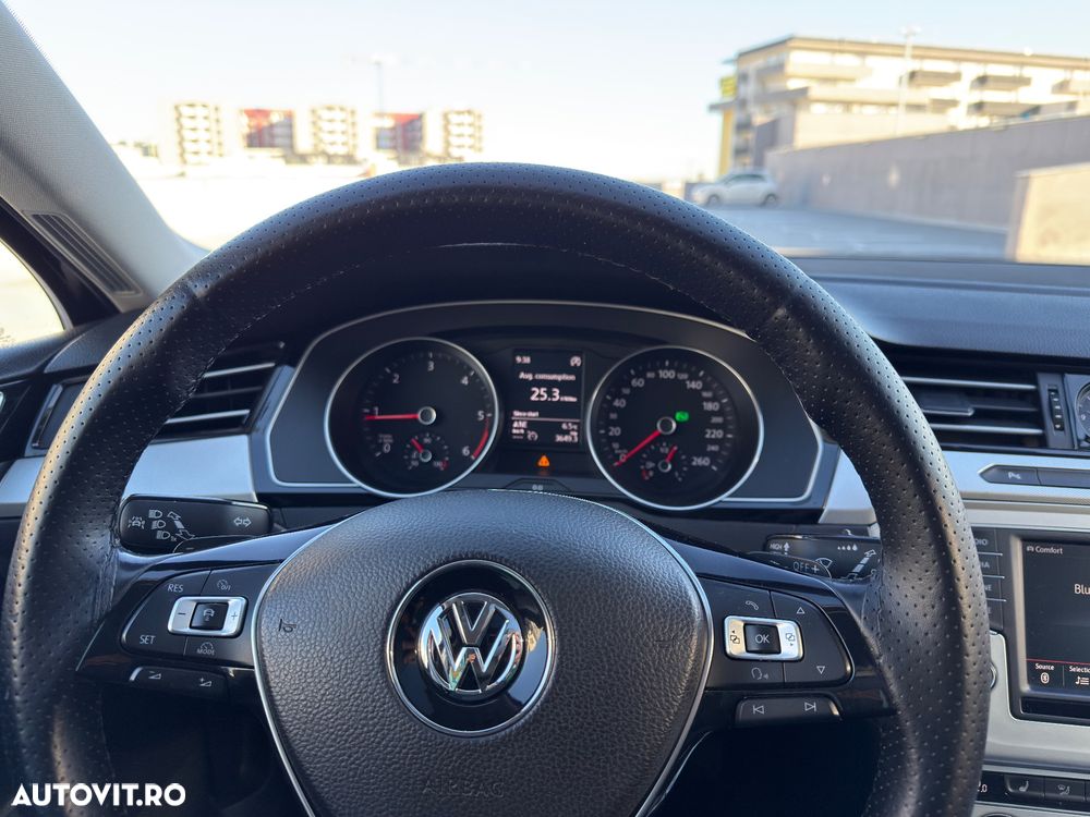 Volkswagen Passat Variant 2.0 TDI DSG 4Motion Highline - 7