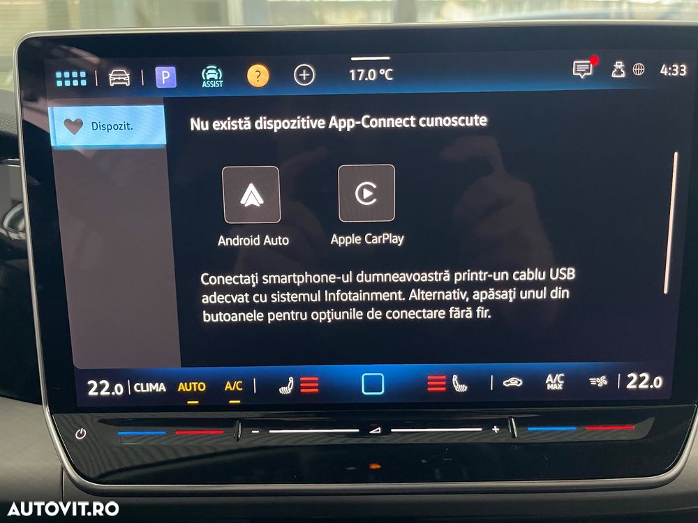 Volkswagen Golf 1.5 eTSI DSG MHEV Life - 28