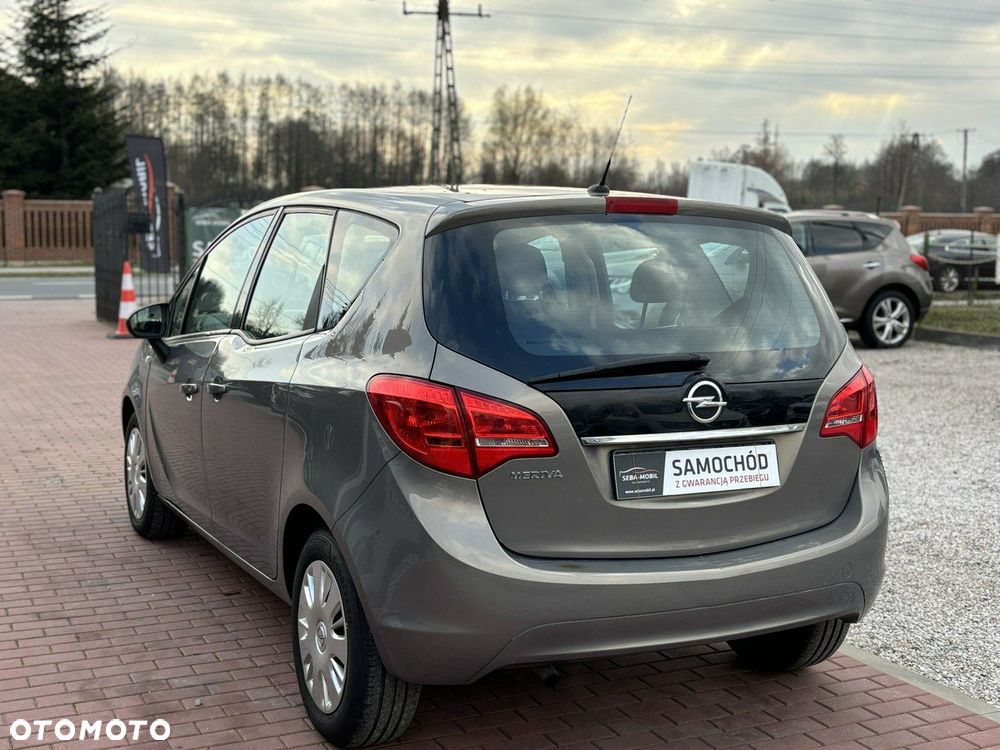 Opel Meriva - 10