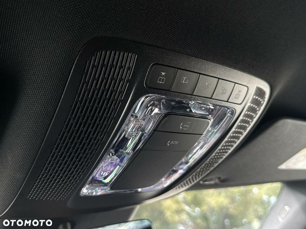 Mercedes-Benz CLA - 22