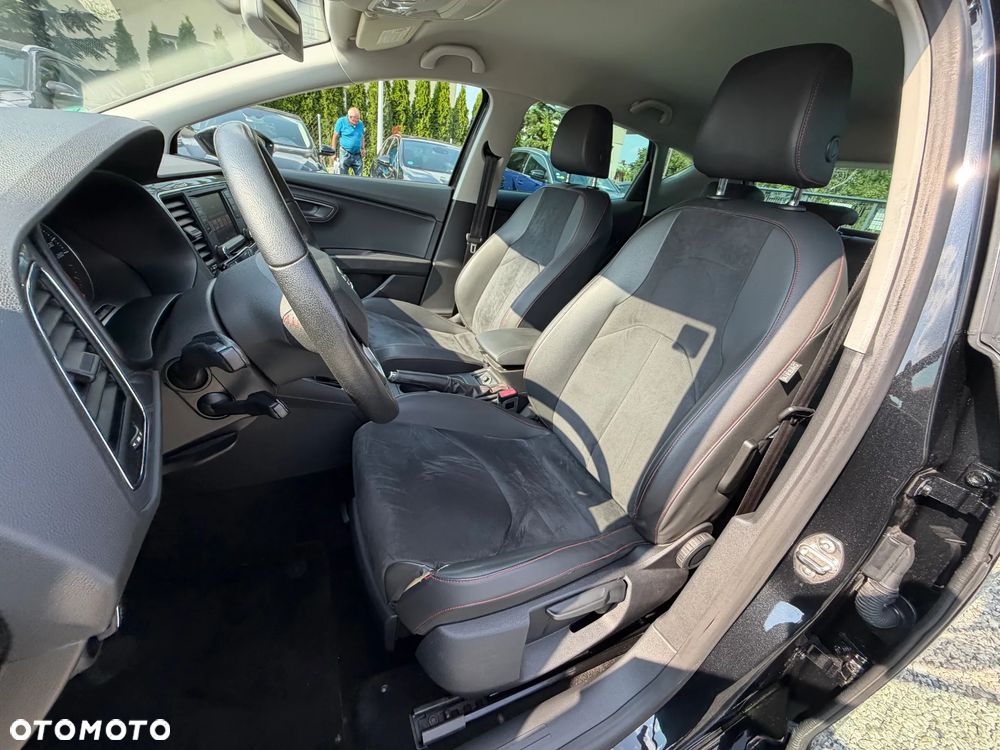 Seat Leon 1.8 TSI Start&Stop DSG FR - 33