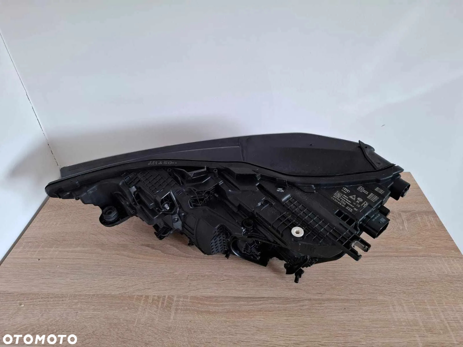 LAMPA PRAWA PRZEDNIA PRZÓD AUDI A6 C8 4K0 4K0941036 FULL LED MATRIX - 6