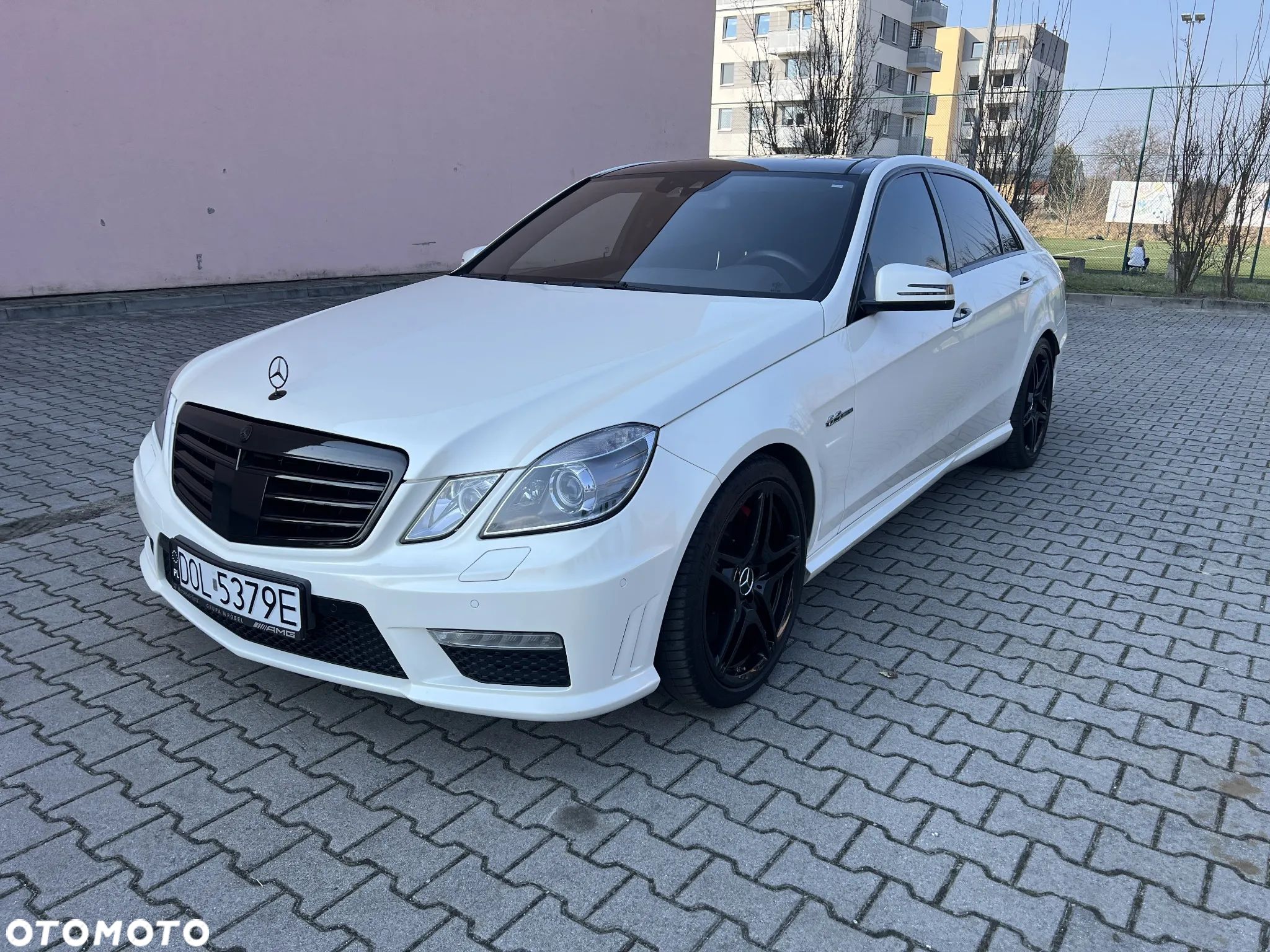 Mercedes-Benz Klasa E 63 AMG AMG Speedshift 7G-MCT - 1
