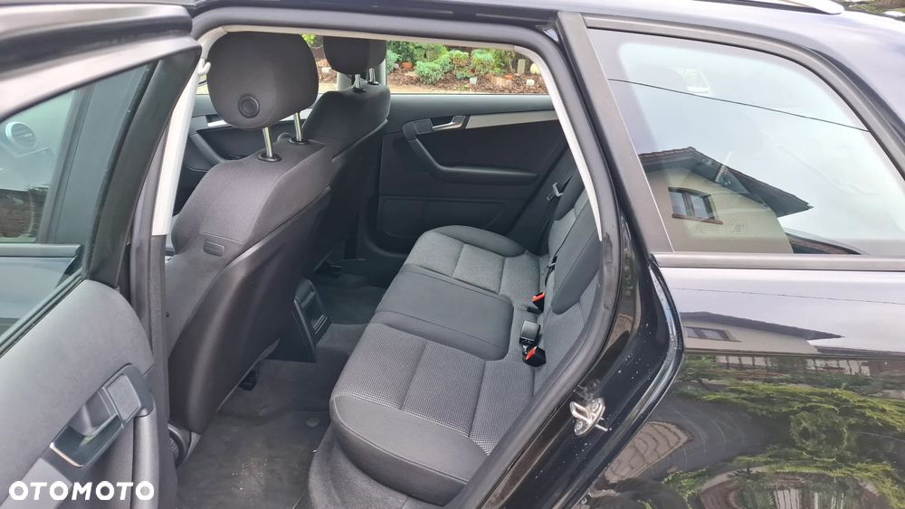 Audi A3 Sportback 2.0 TDI Ambiente - 10