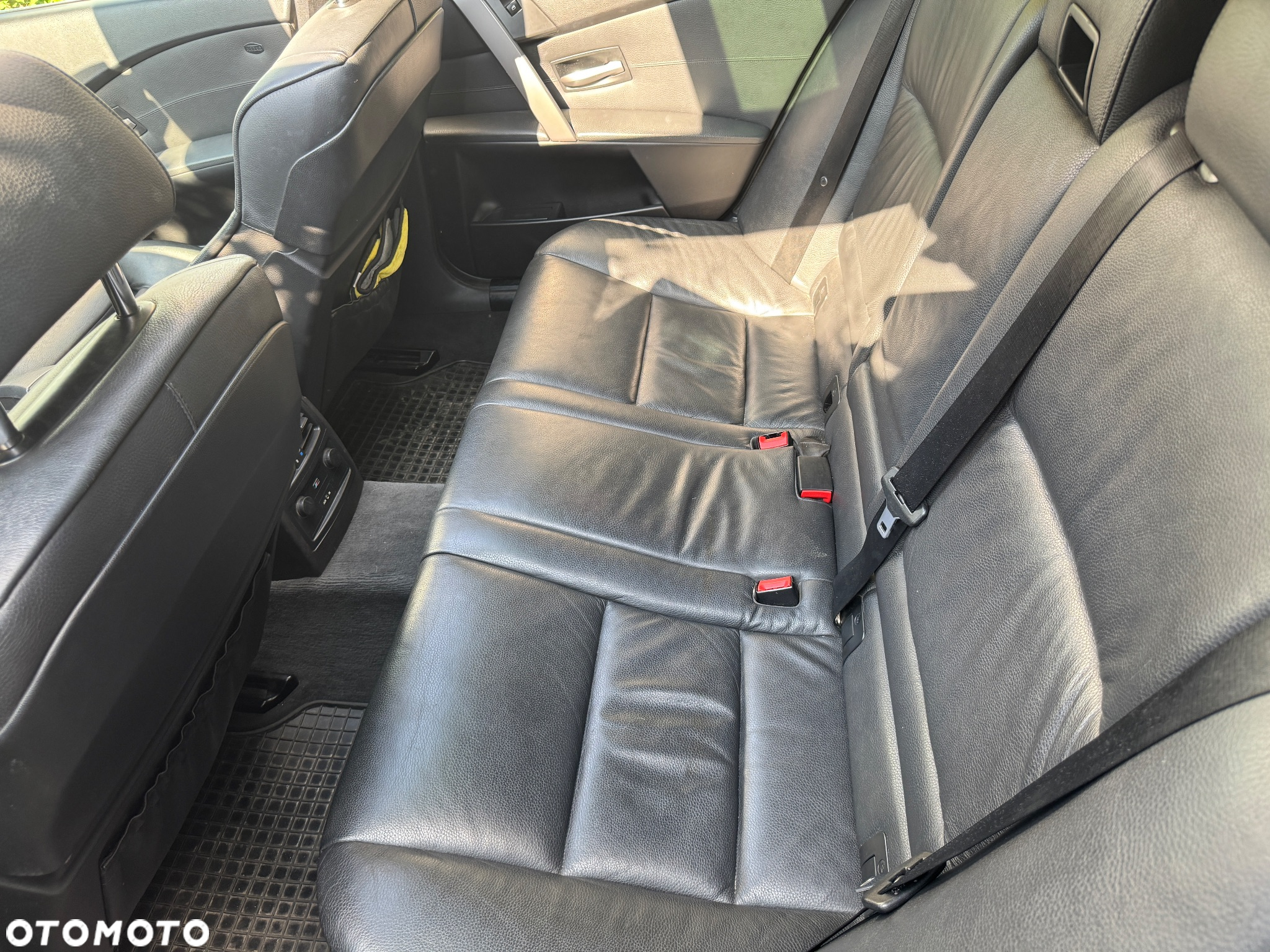 BMW Seria 5 - 12