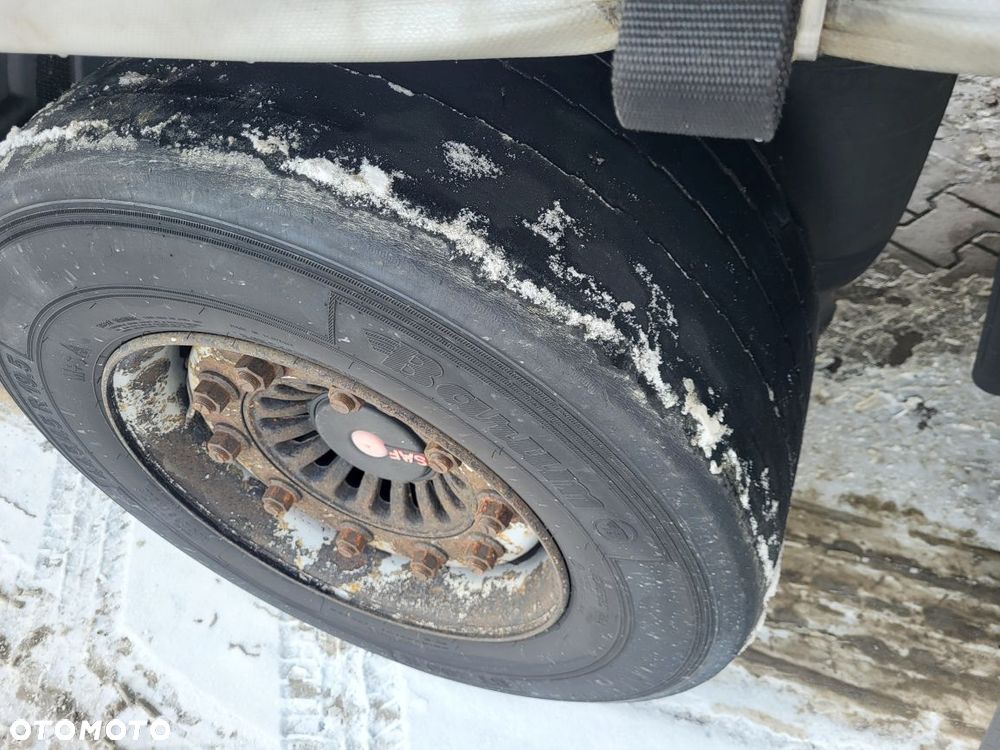 Kögel Joloda, osie SAF, koła 445/45 R19,5 - 8