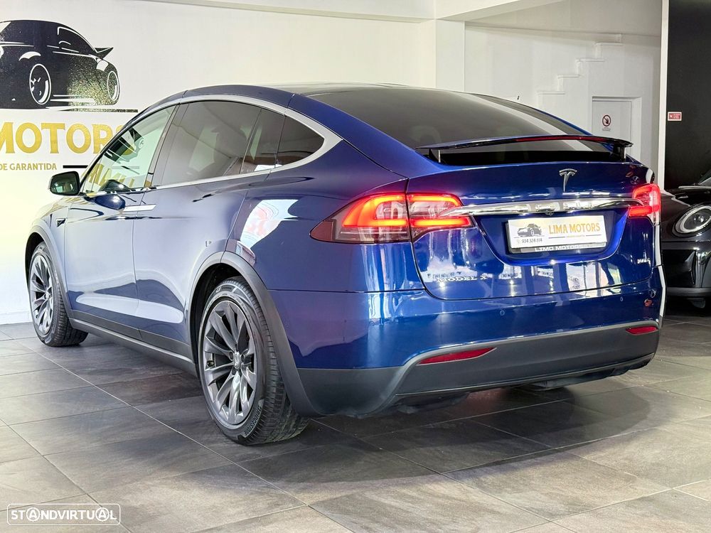 Tesla Model X 100D - 4