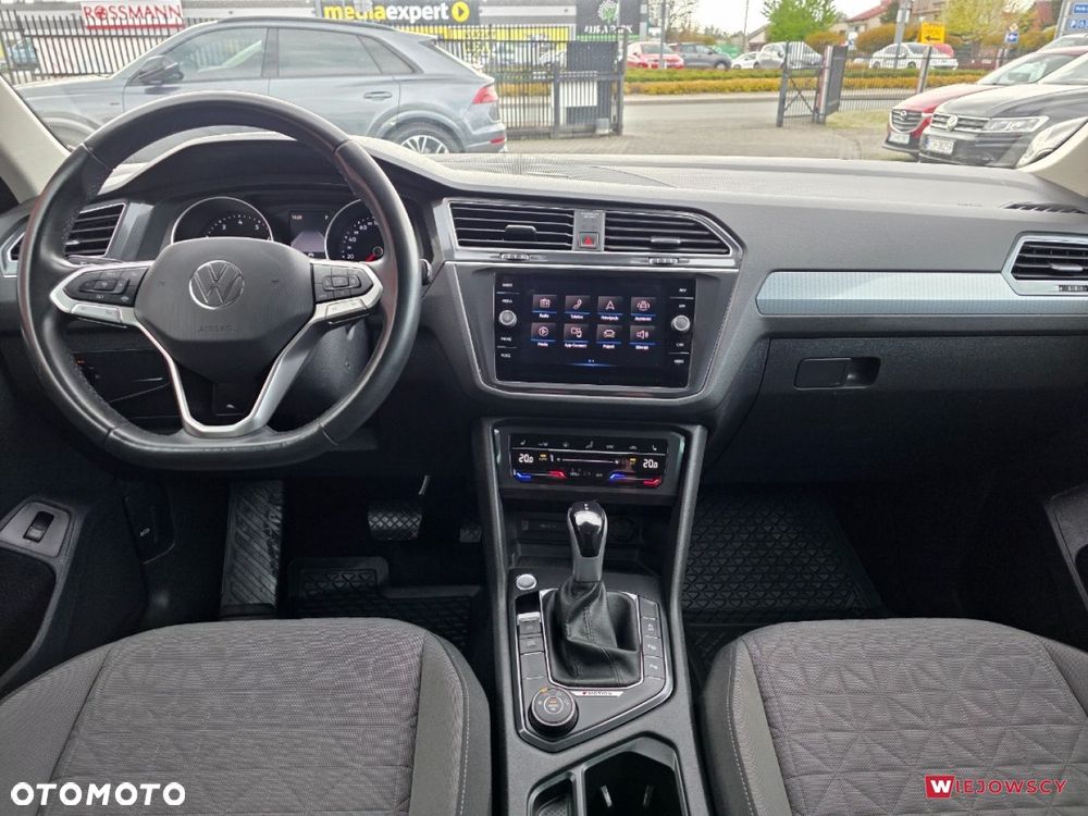 Volkswagen Tiguan - 21