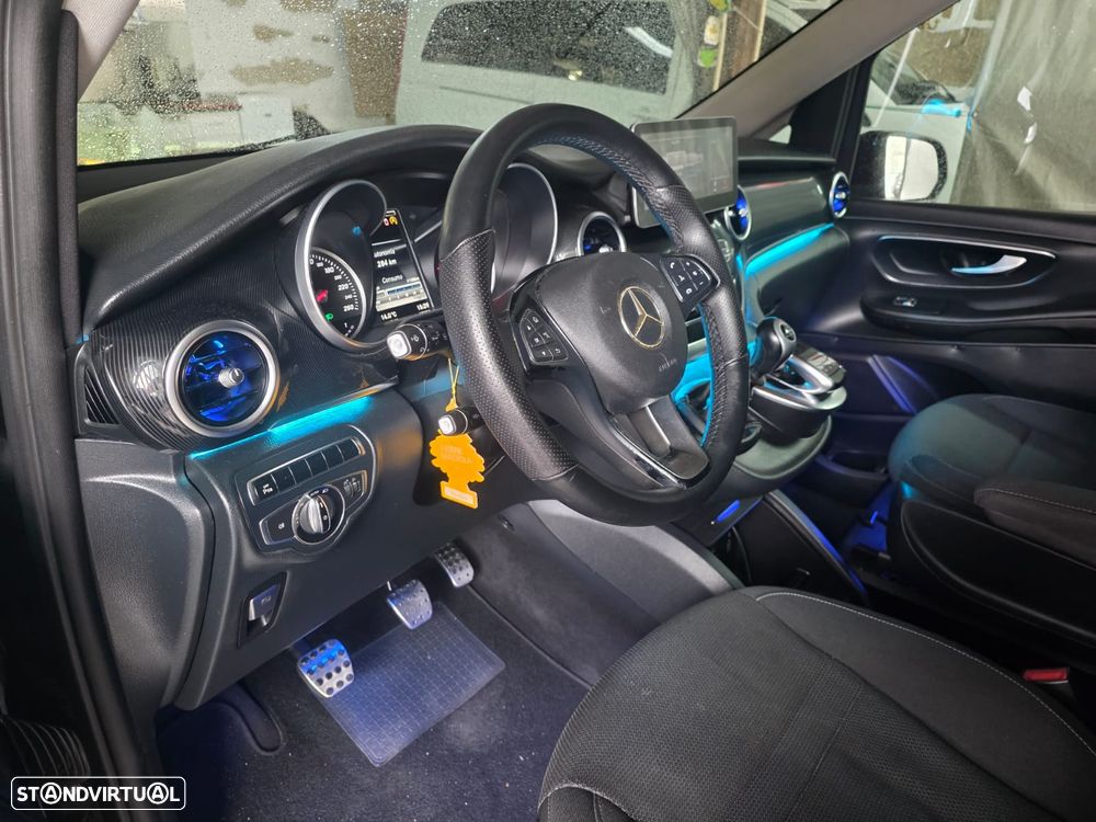 Mercedes-Benz V 220 CDI Longa - 16