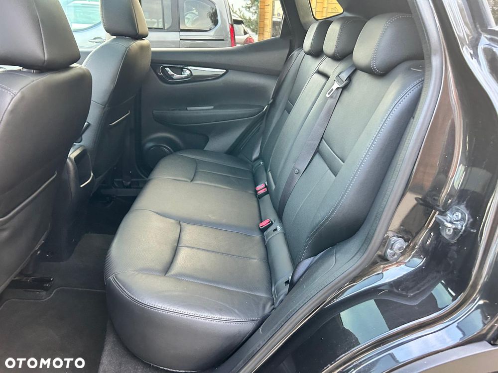 Nissan Qashqai 1.6 DCi Tekna Xtronic - 22