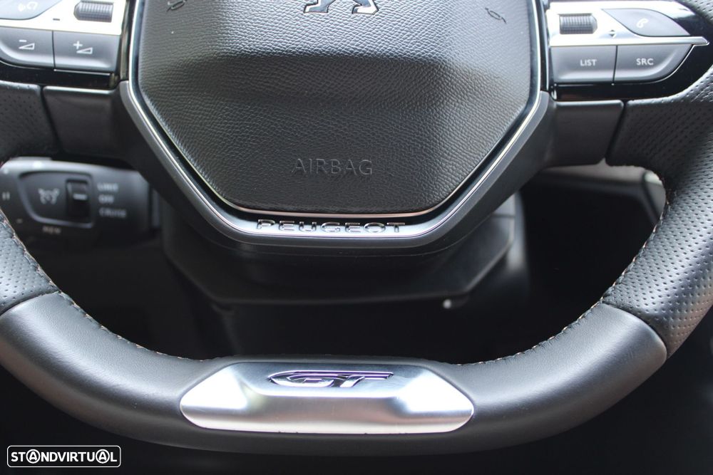 Peugeot 3008 1.6 Hybrid4 GT Pack e-EAT8 - 37