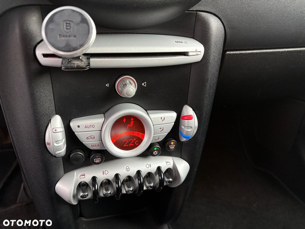 MINI ONE Standard - 14