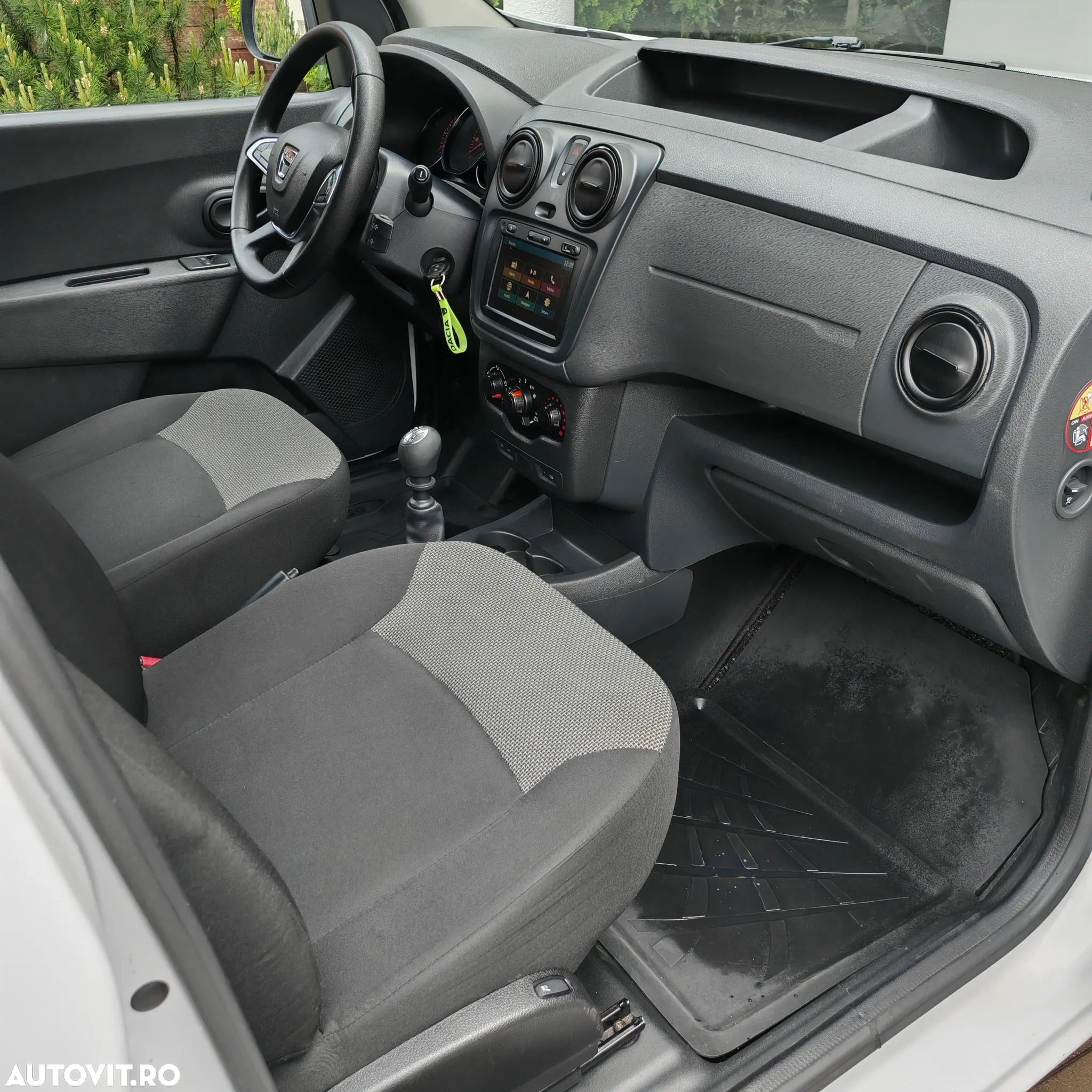 Dacia Dokker 1.5 Blue dCi Laureate - 16