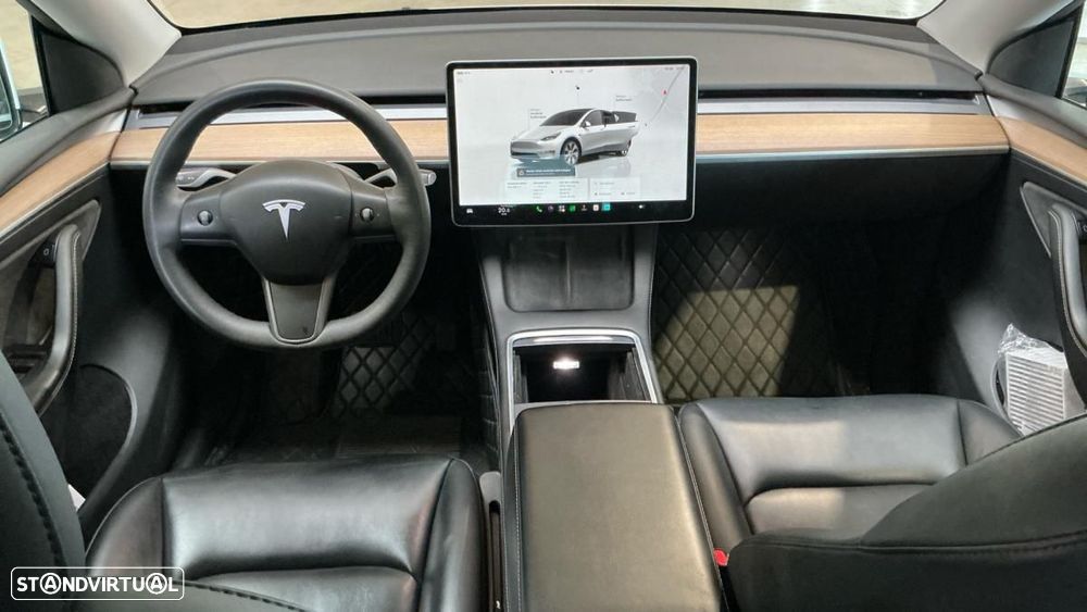 Tesla Model Y Long Range Dual Motor AWD - 5