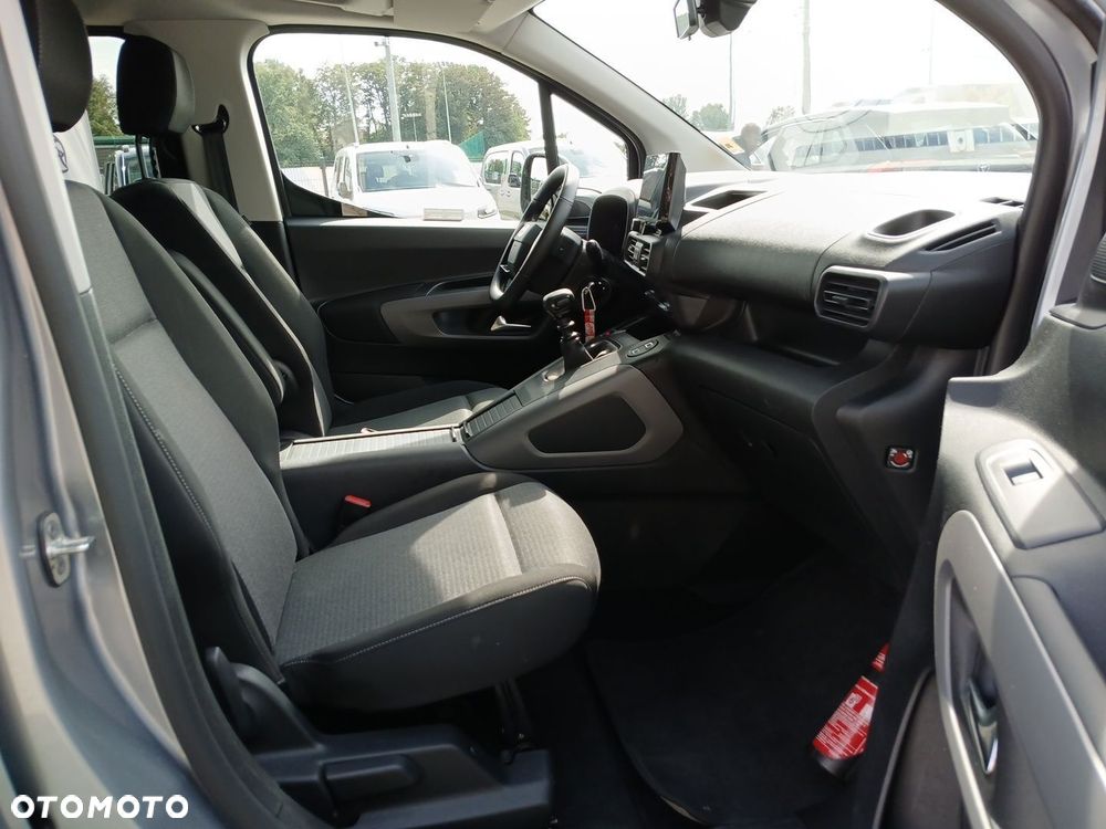Toyota Proace City Verso 1.5 D-4D Family - 10