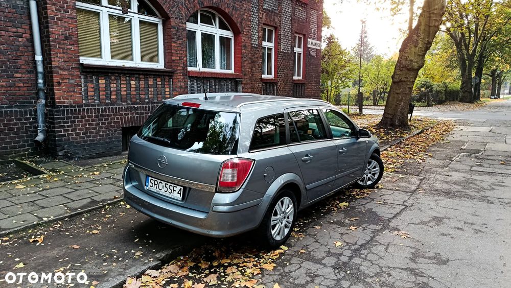 2008 Opel Astra, photograph 5