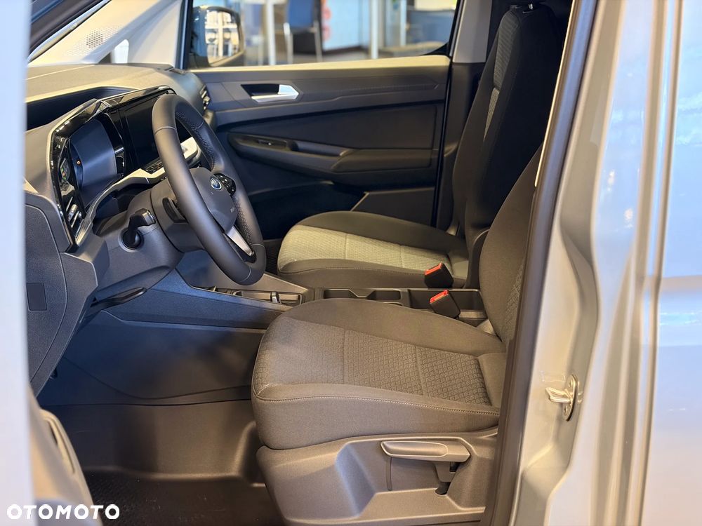 Ford Transit Connect - 26