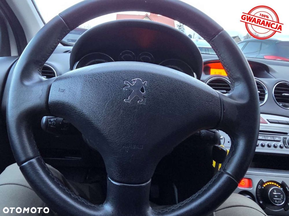 Peugeot 308 1.6 Premium - 26