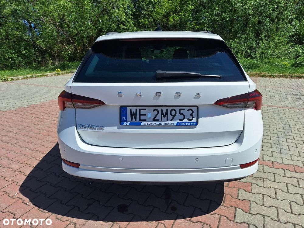 Skoda Octavia 2.0 TDI SCR Style DSG - 6