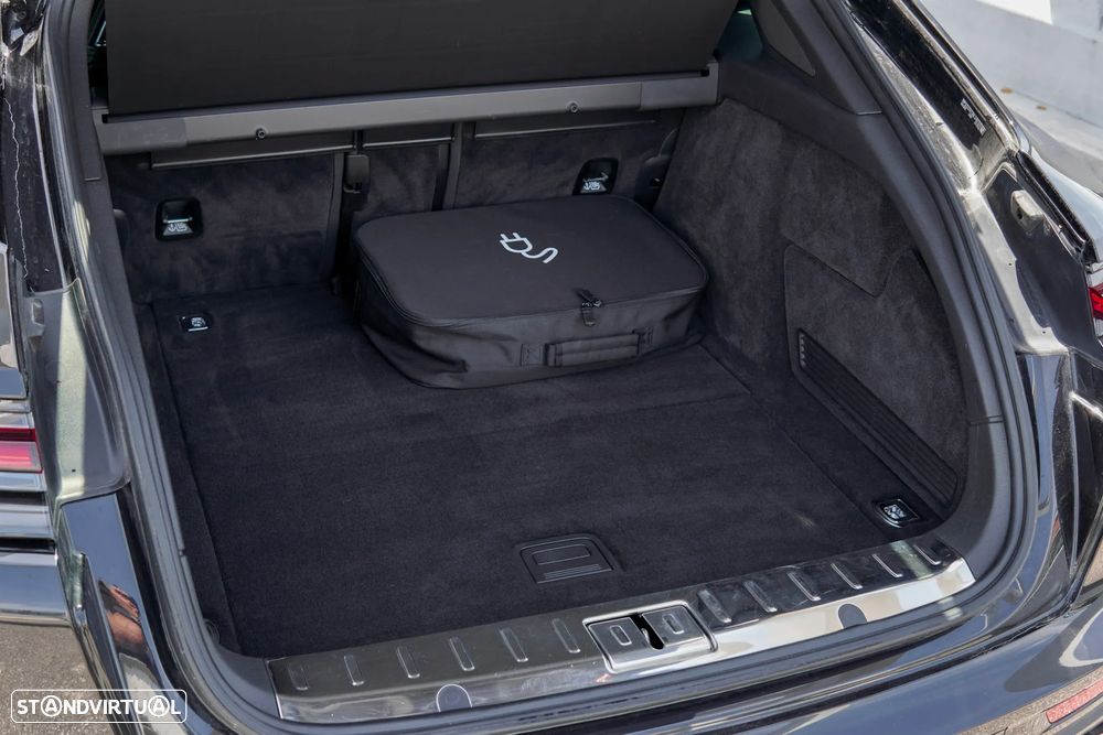 Porsche Panamera 4 E-Hybrid 10 Years Edition - 47