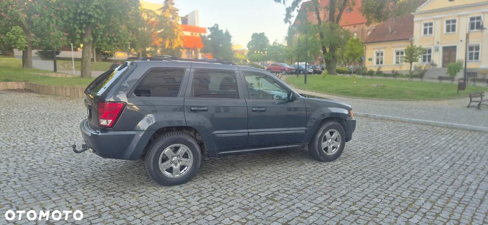 Jeep Grand Cherokee 3.7 4x2 Laredo - 4