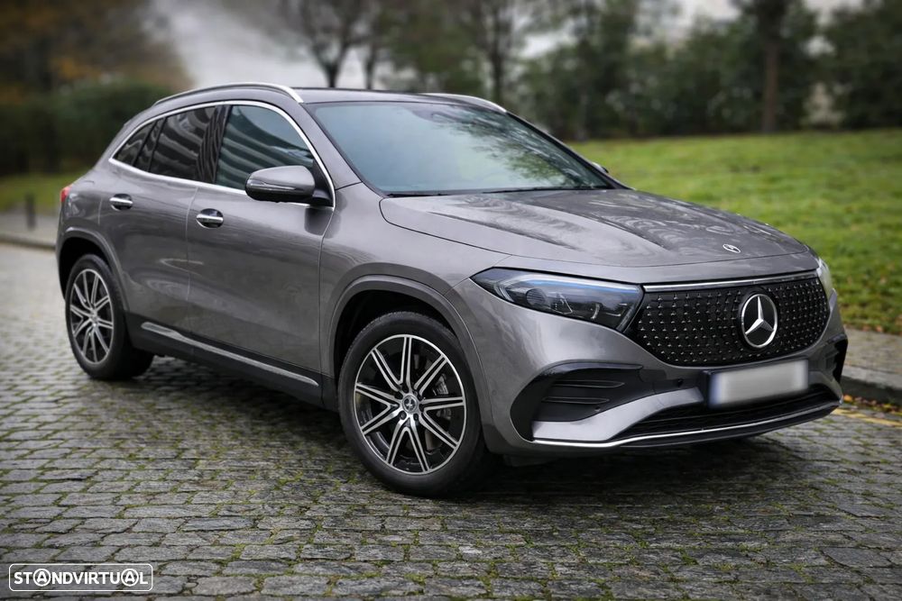 Mercedes-Benz EQA 300 4Matic AMG Line - 1