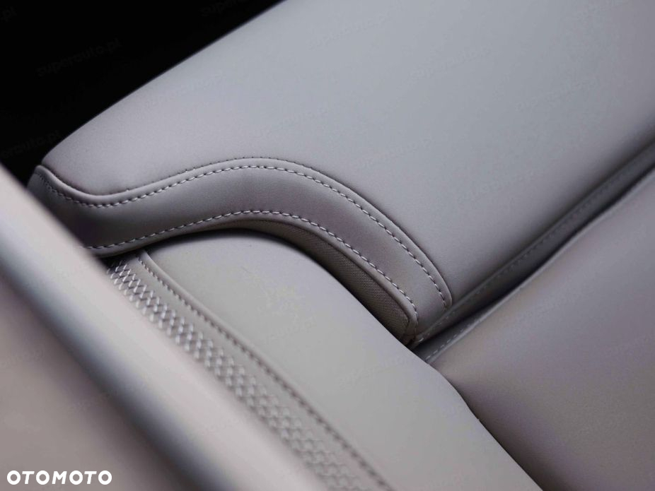 Volvo XC 90 - 6