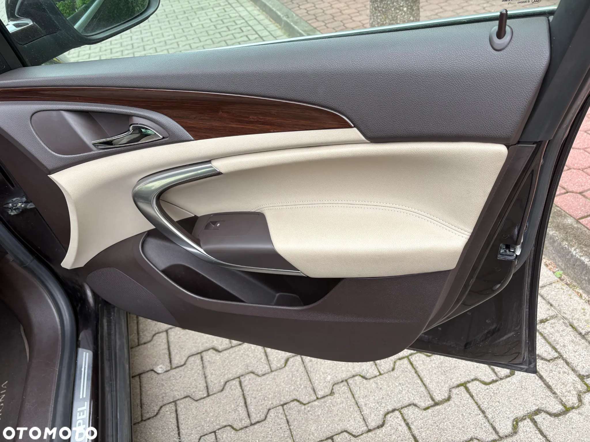 Opel Insignia 2.0 CDTI Cosmo - 13