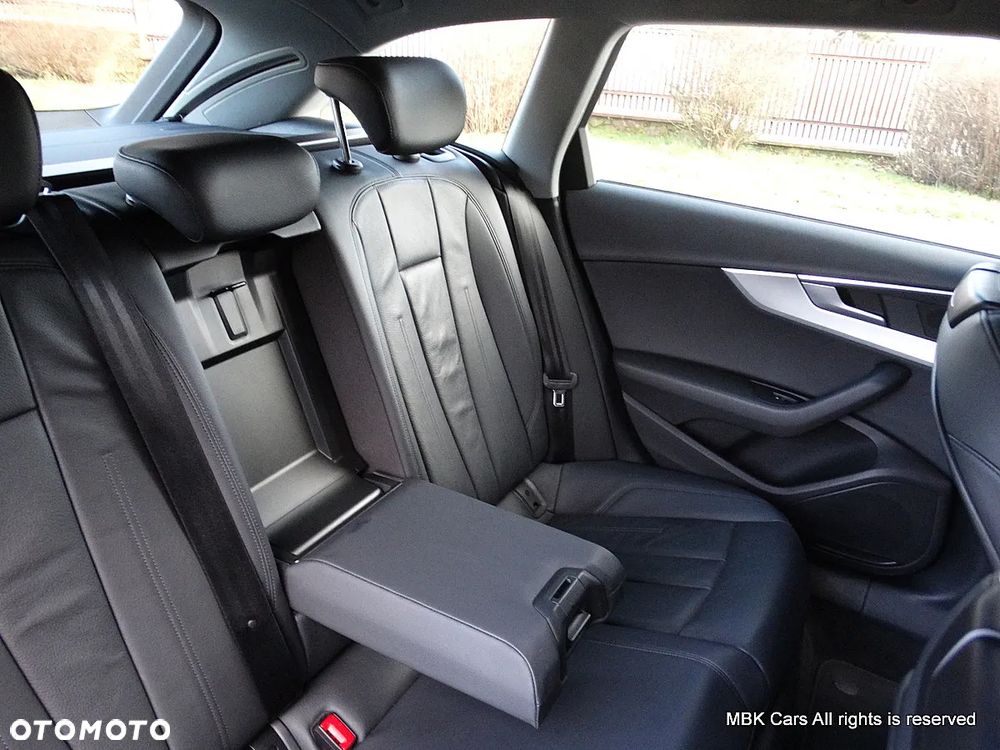 Audi A4 Avant 2.0 TDI ultra S tronic sport - 33