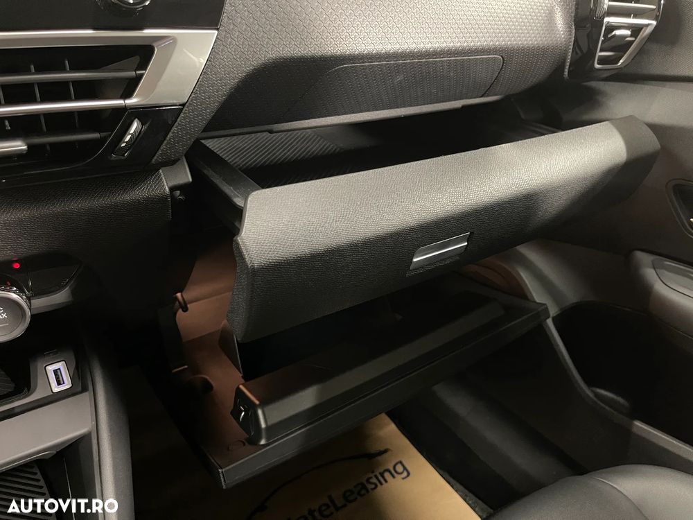 Citroën C4 1.5 BlueHDi S&S EAT8 Feel Pack - 32