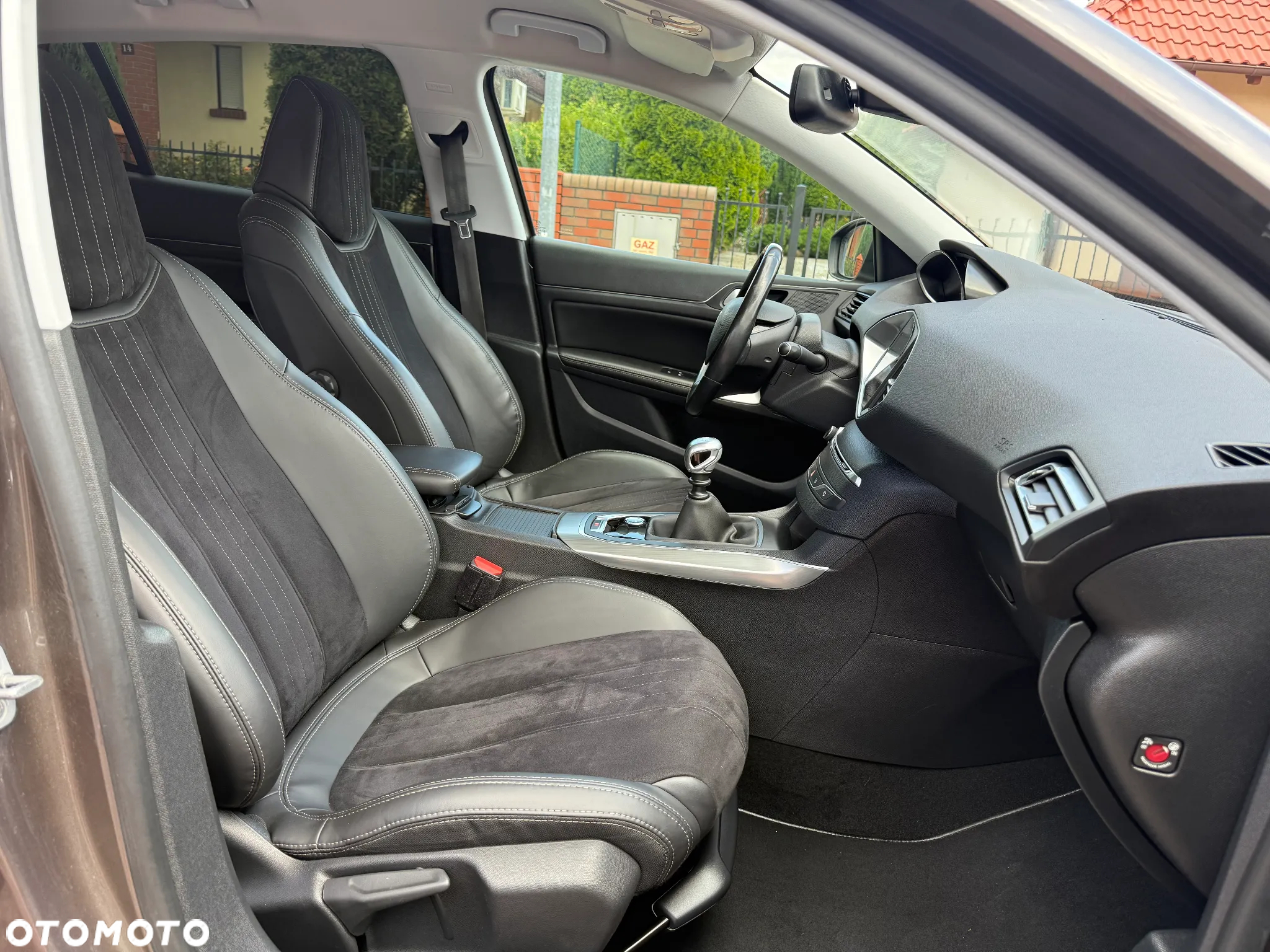 Peugeot 308 - 16