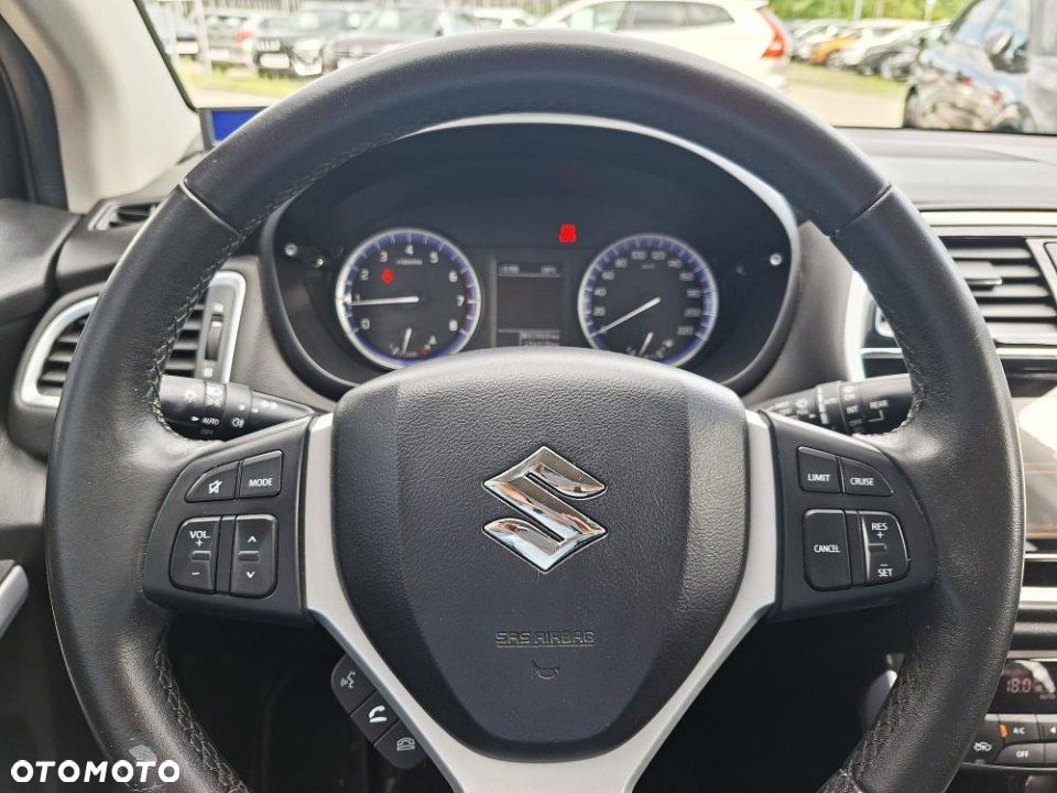Suzuki SX4 - 16