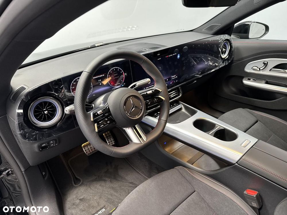 Mercedes-Benz CLA 200 mHEV 4-Matic 8G-DCT - 14