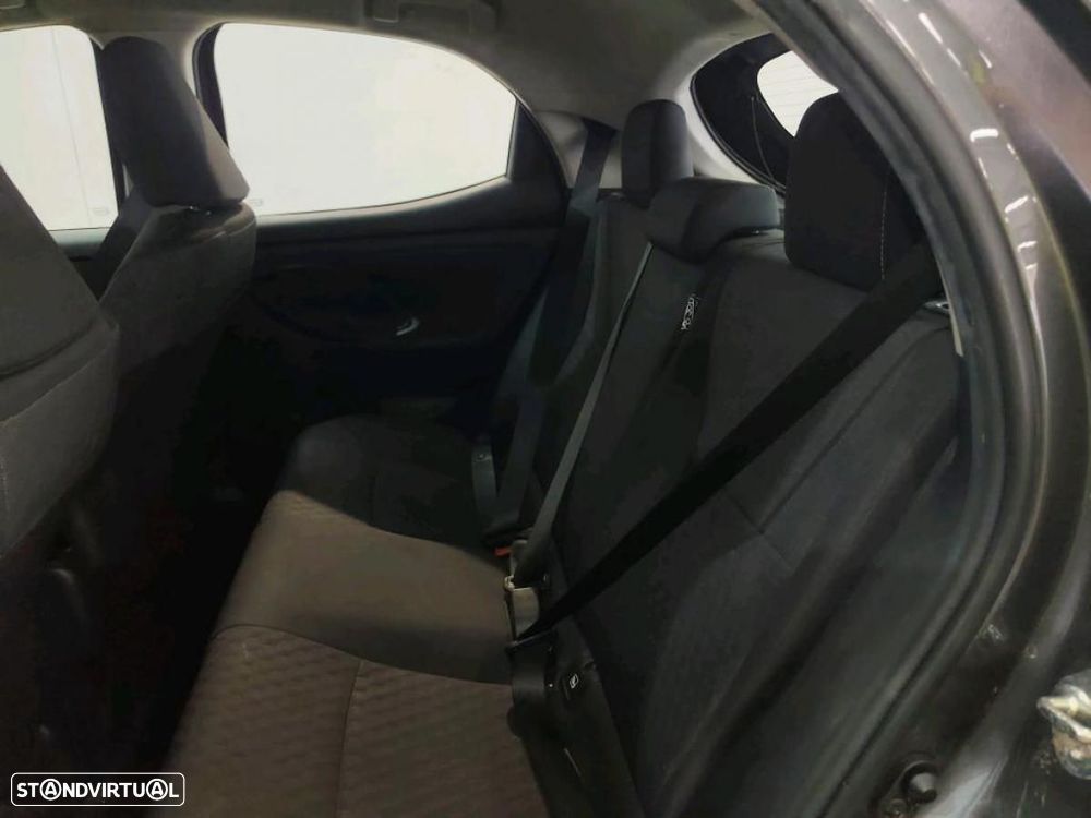 Toyota Yaris 1.5 HDF Comfort - 5